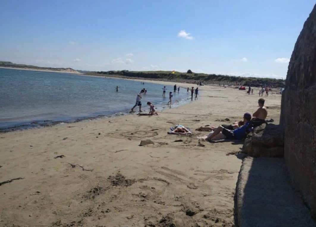 The beach near Ross Beach Family Farmhouse Accommodation